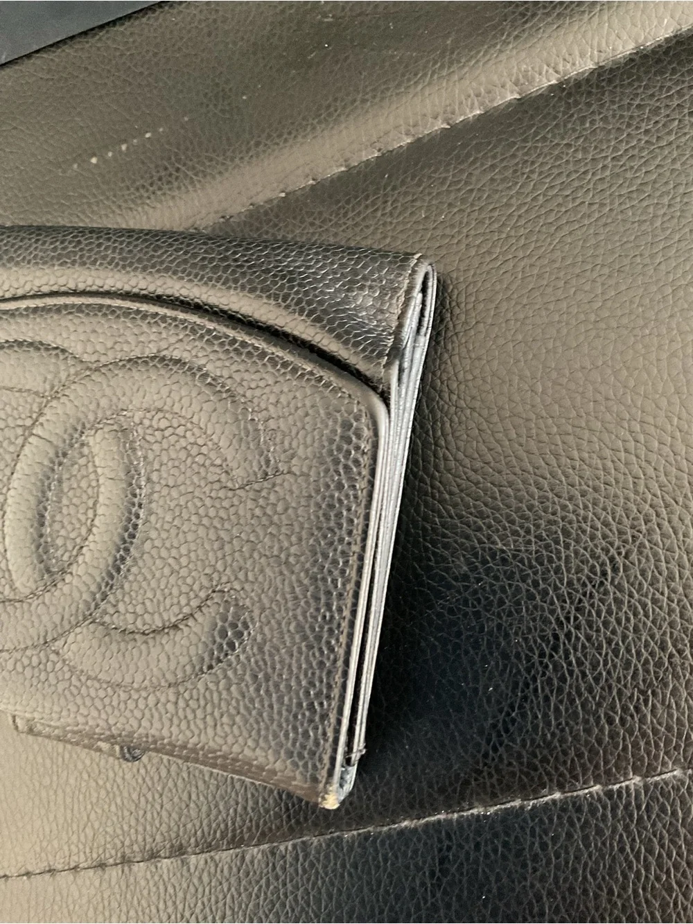 CHANEL Black Caviar Leather Small Wallet with CC Logo